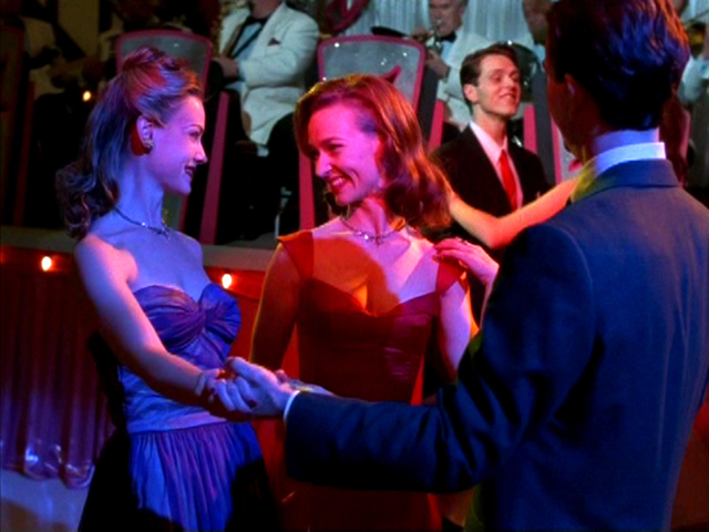 Archie & Margo meet Lily at the Flamingo
