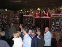 Pete's Tavern -- Friday Book Discussion